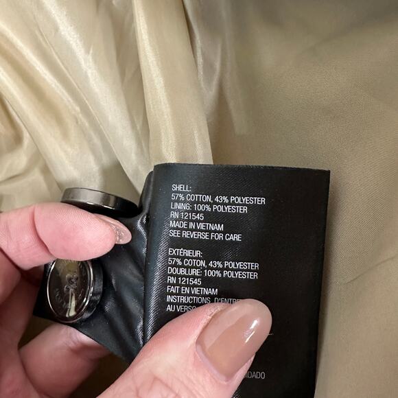 London Fog Collection Classic Tan Trench Coat – Women’s Small – MSRP $180 - Picture 5 of 7